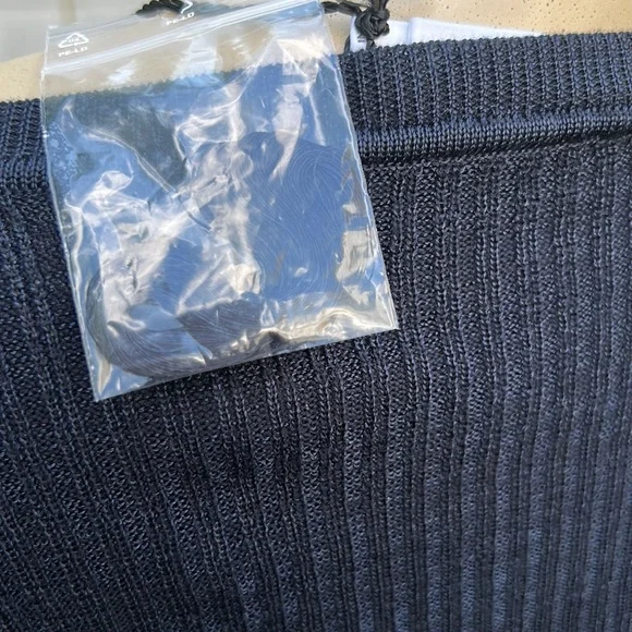 New JIL SANDER. SWEATER CROP LONG SLEEVE NAVY SIZE 38
